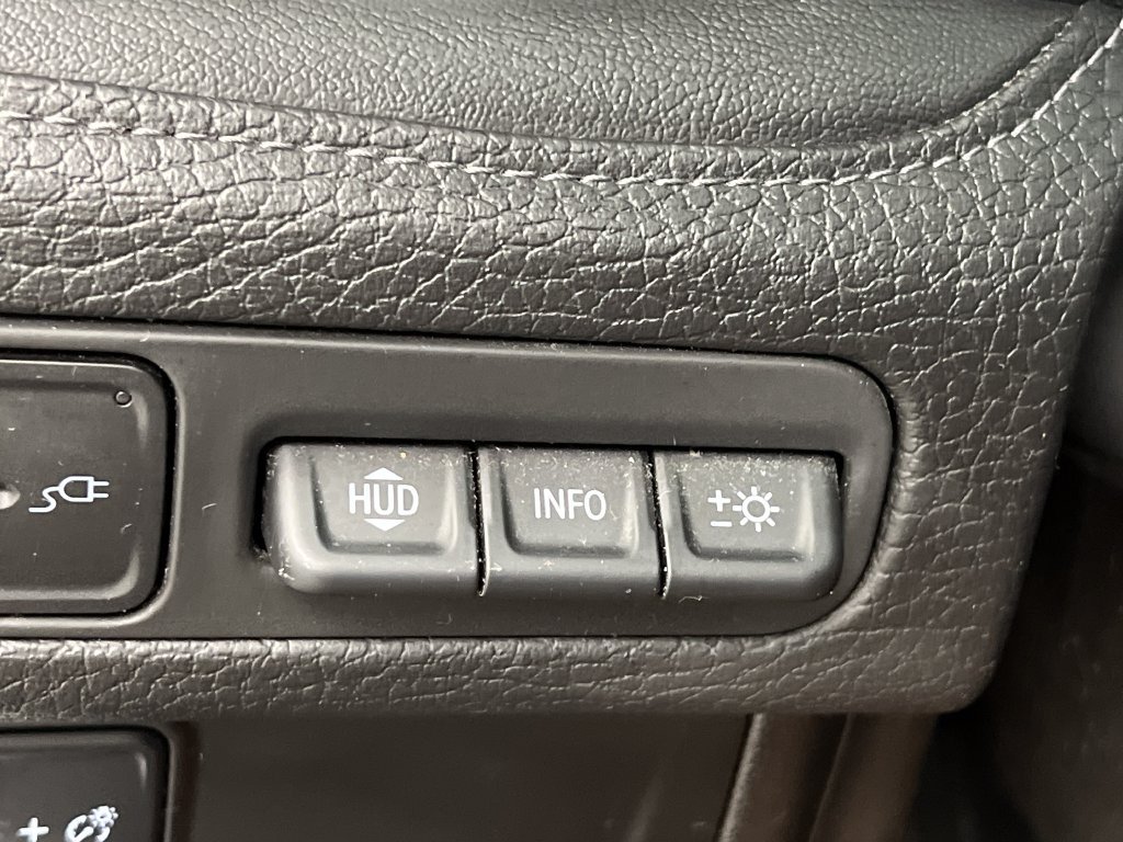 Used 2021 GMC Yukon XL Denali AWD/4WD image 53