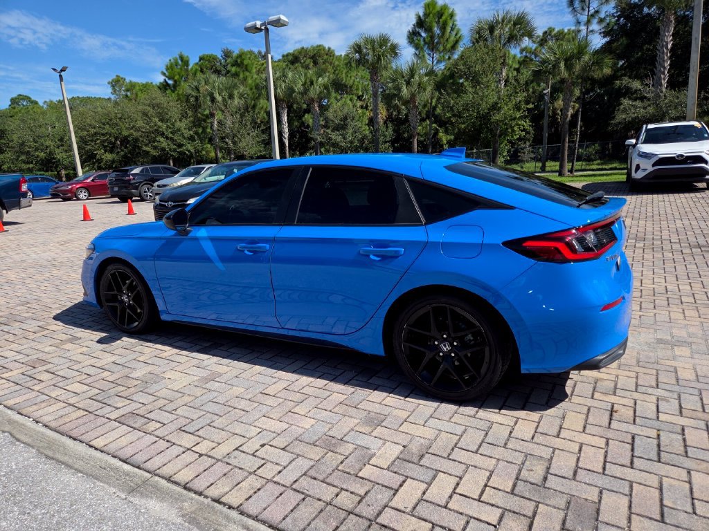 Used 2022 Honda Civic Sport image 9