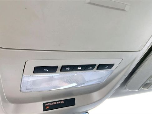 Used 2022 Chevrolet Colorado LT w/ Fleet Safety Package image 33