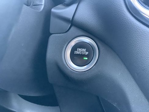 Certified 2024 Chevrolet Equinox LT FWD image 14