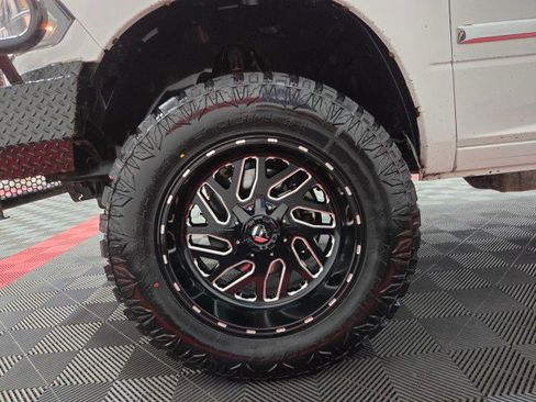 Used 2013 RAM 3500 Tradesman w/ Chrome Appearance Group image 81