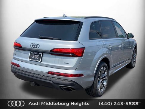 Certified 2025 Audi Q7 2.0T Premium w/ Convenience Plus Package image 44