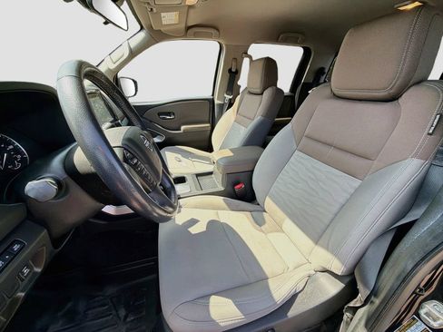 Used 2022 Nissan Frontier SV AWD/4WD image 22