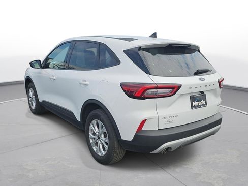 Used 2025 Ford Escape Active AWD/4WD image 7
