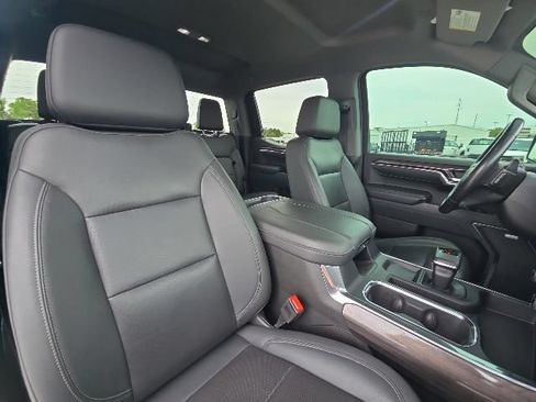 Used 2023 Chevrolet Silverado 1500 LTZ AWD/4WD image 21