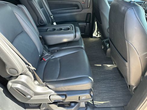 Used 2023 Honda Odyssey EX-L image 14