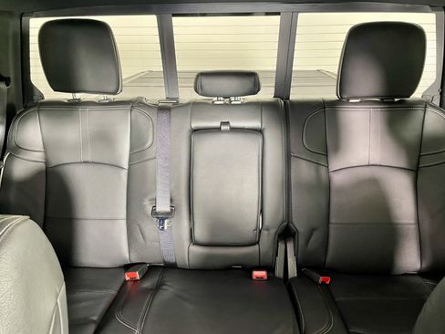 Used 2024 RAM 2500 Limited image 24