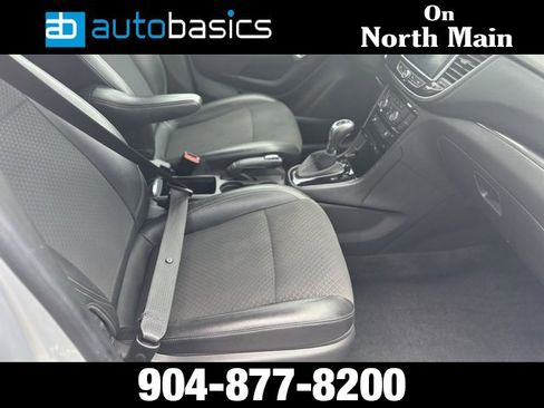 Used 2019 Buick Encore Preferred image 13