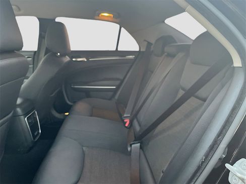 Used 2023 Chrysler 300 Touring w/ Sport Appearance Package image 22