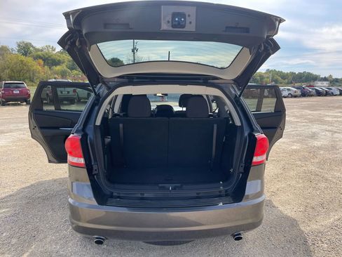 Used 2017 Dodge Journey SE w/ Popular Equipment Group image 13