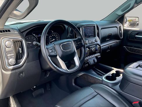 Used 2022 GMC Sierra 1500 Denali RWD image 18