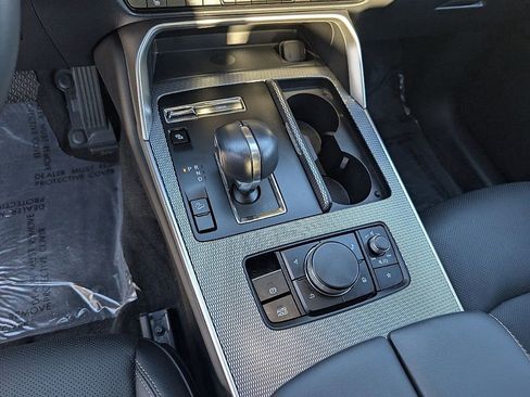 Certified 2024 MAZDA CX-90 Plug-In Hybrid w/ Premium Pkg image 30