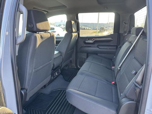 Used 2024 GMC Sierra 1500 Elevation AWD/4WD image 12