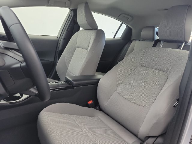 Used 2024 Toyota Prius LE FWD image 16