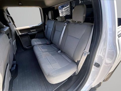 Used 2018 Ford F150 XLT w/ Equipment Group 302A Luxury AWD/4WD image 23