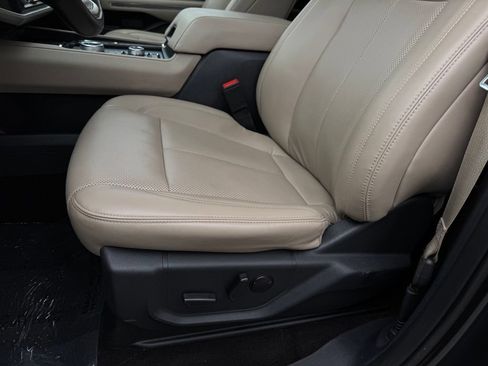 Certified 2023 Ford Expedition Max XLT AWD/4WD image 6