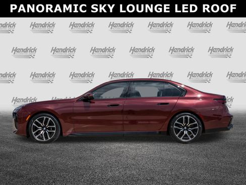 Used 2024 BMW 760i xDrive AWD/4WD image 6