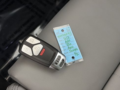 Used 2023 Audi Q5 e Premium Plus w/ Premium Plus Package image 35