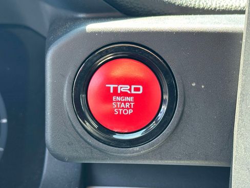 Used 2024 Toyota Tacoma TRD Off-Road AWD/4WD image 29