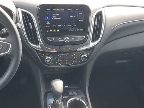 Certified 2024 Chevrolet Equinox Premier FWD image 14
