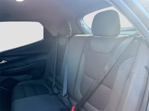 Used 2022 Chevrolet Bolt LT image 23