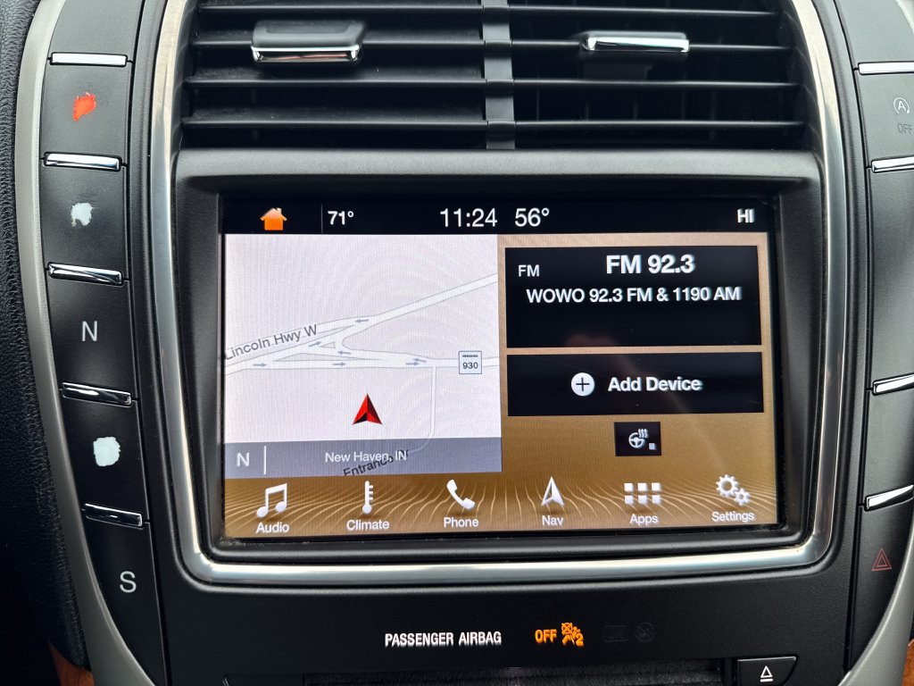 Used 2019 Lincoln Nautilus Select FWD image 11