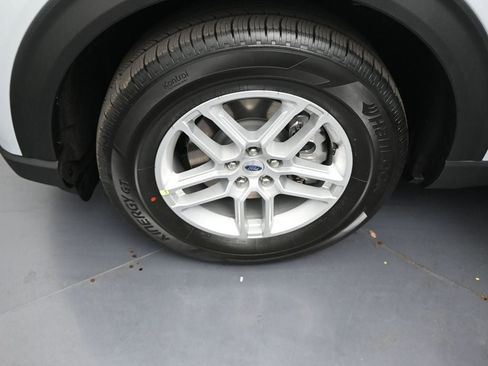 New 2026 Ford Explorer Active image 42