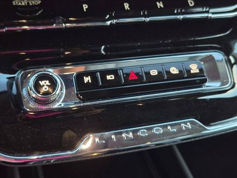 Used 2025 Lincoln Corsair Grand Touring w/ Equipment Group 302A AWD/4WD image 20