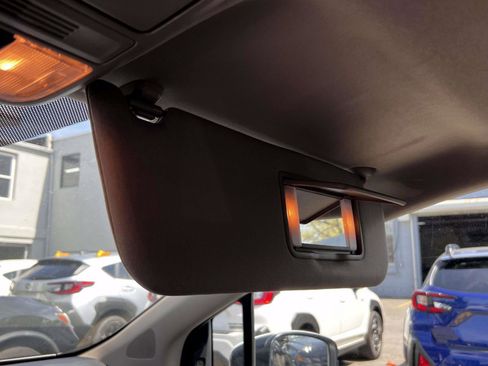 Used 2024 Honda Odyssey EX image 31