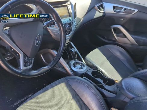 Used 2016 Hyundai Veloster w/ Option Group 02 image 5