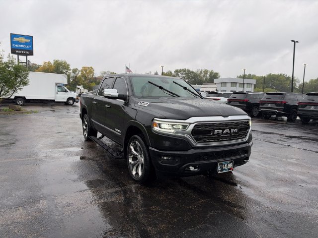 Used 2019 RAM 1500 Limited w/ Body Color Bumper Group AWD/4WD image 8