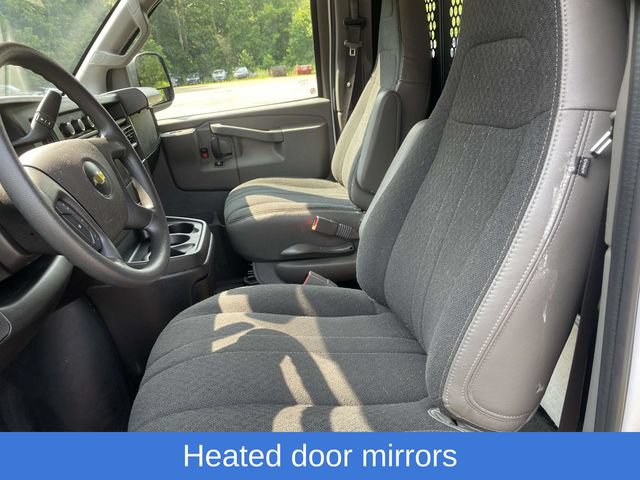 Used 2025 Chevrolet Express 2500 w/ Driver Convenience Package RWD image 13
