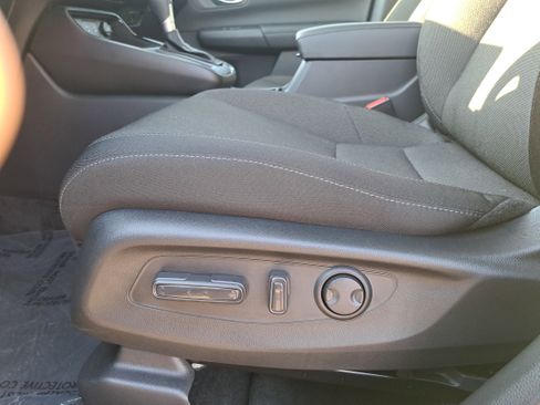 Used 2026 Honda CR-V EX image 25