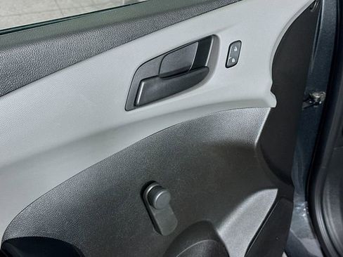 Used 2019 Chevrolet Sonic LT FWD image 19