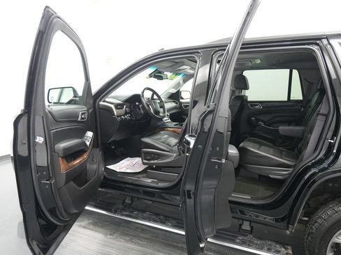 Used 2016 GMC Yukon Denali w/ Open Road Package AWD/4WD image 25