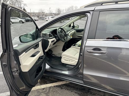 New 2026 Honda Odyssey EX-L image 4