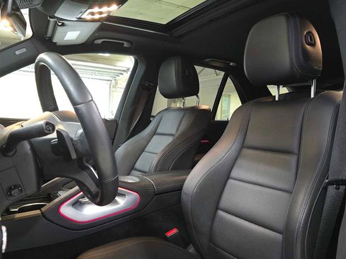 Used 2020 Mercedes-Benz GLE 350 4MATIC w/ Premium Package image 25