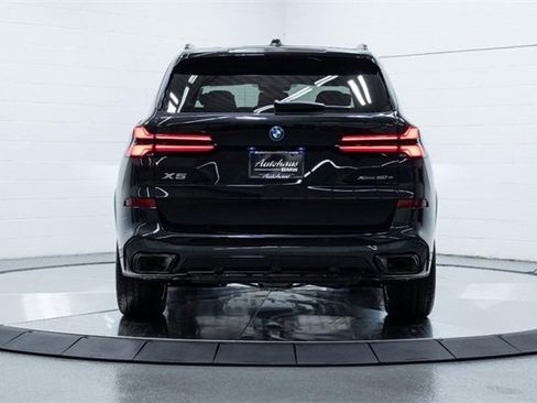 New 2026 BMW X5 xDrive50e image 10