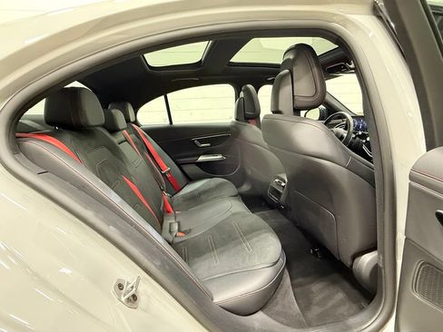 Used 2025 Mercedes-Benz E 53 AMG e 4MATIC Sedan image 52