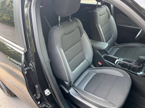 Used 2025 Chevrolet TrailBlazer LT FWD image 50