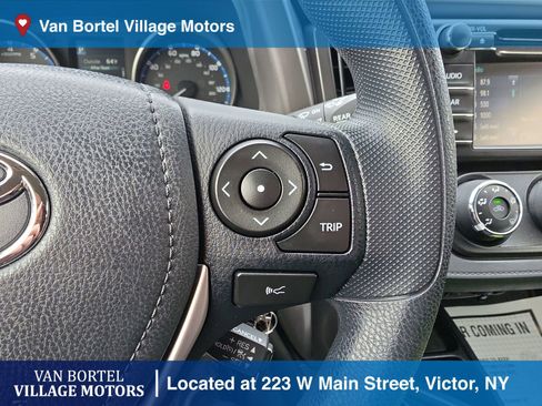Used 2017 Toyota RAV4 LE w/ All Weather Liner Package AWD/4WD image 15