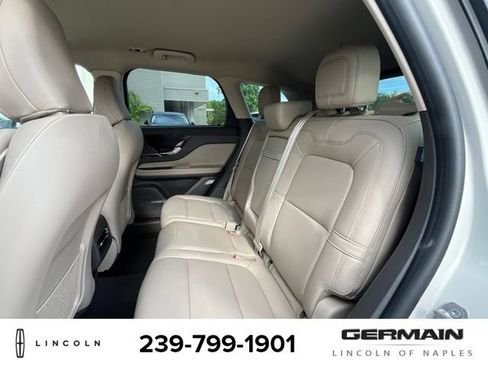 Used 2024 Lincoln Corsair FWD image 13