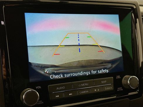 Used 2023 Nissan Frontier PRO-4X w/ Technology Package image 23