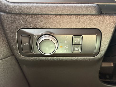 Used 2021 Ford Escape SE w/ Convenience Package AWD/4WD image 16