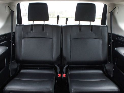 Used 2016 Toyota 4Runner SR5 Premium image 16