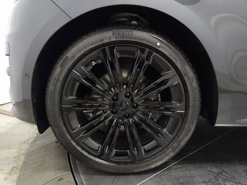 Used 2026 Land Rover Range Rover Sport Dynamic SE image 11