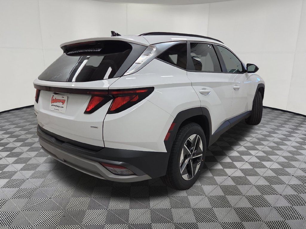 Used 2025 Hyundai Tucson SEL AWD/4WD image 4