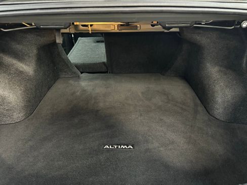 Used 2024 Nissan Altima 2.5 SV image 33