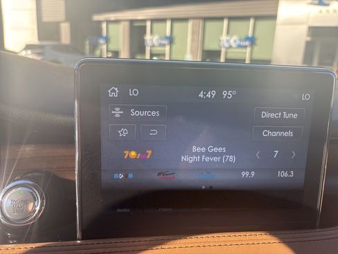 Used 2022 Lincoln Corsair Reserve w/ Sport Package image 17