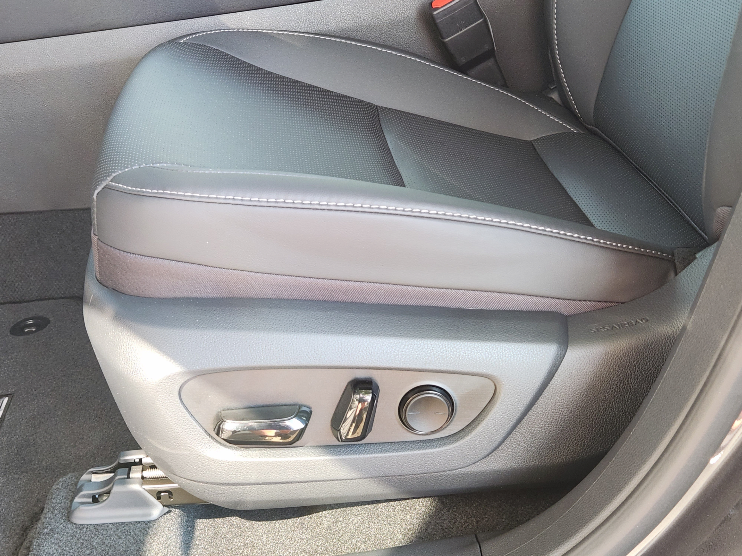 New 2026 Lexus RX 350 FWD w/ Accessory Package (Z1) image 16